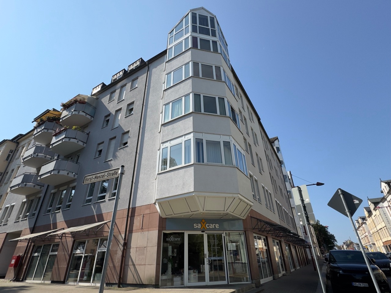 Objekt Straßenseite 