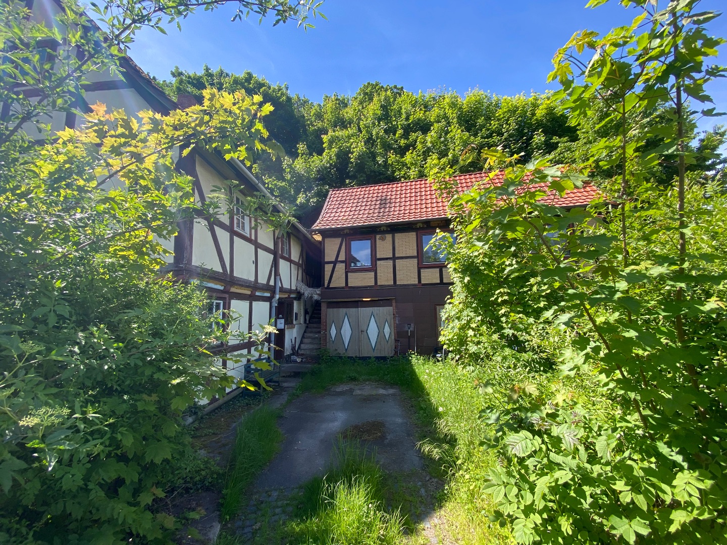 Ansicht aus der Einfahrt