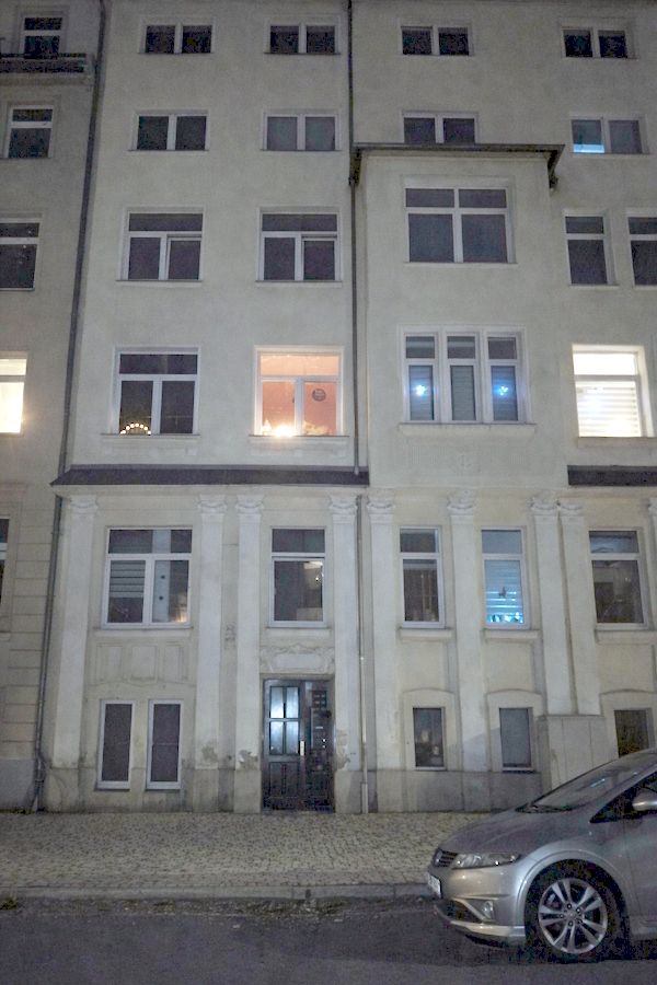 Abendstimmung an einem klassischen Gebäude