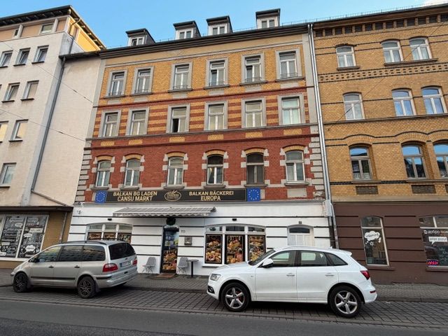 Straßenansicht