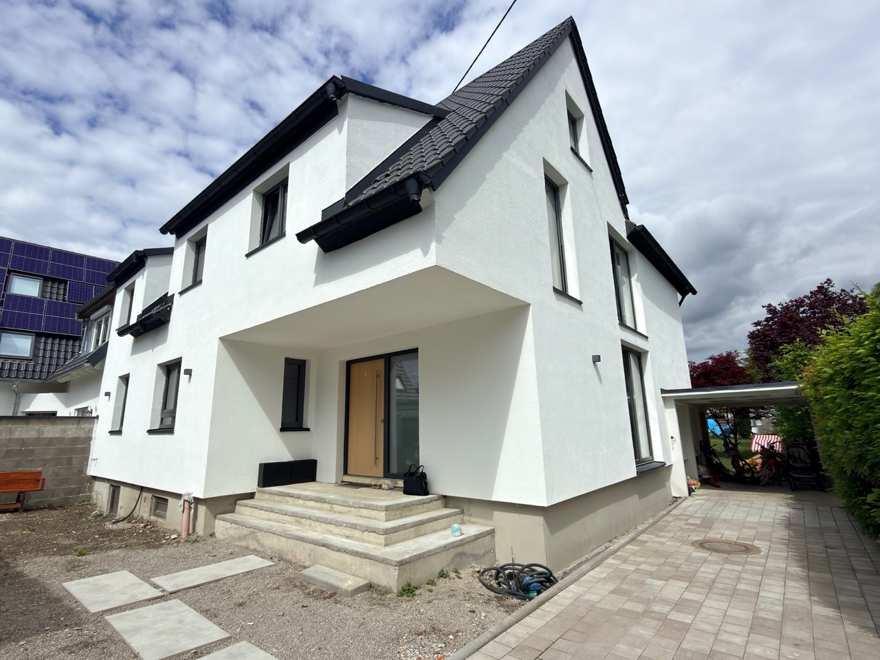 Haus Außenansicht 
