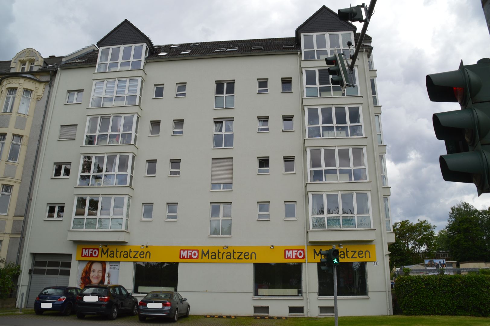 Wohn- und Geschäftshaus Straßenansicht von Heinrich Schütz Straße