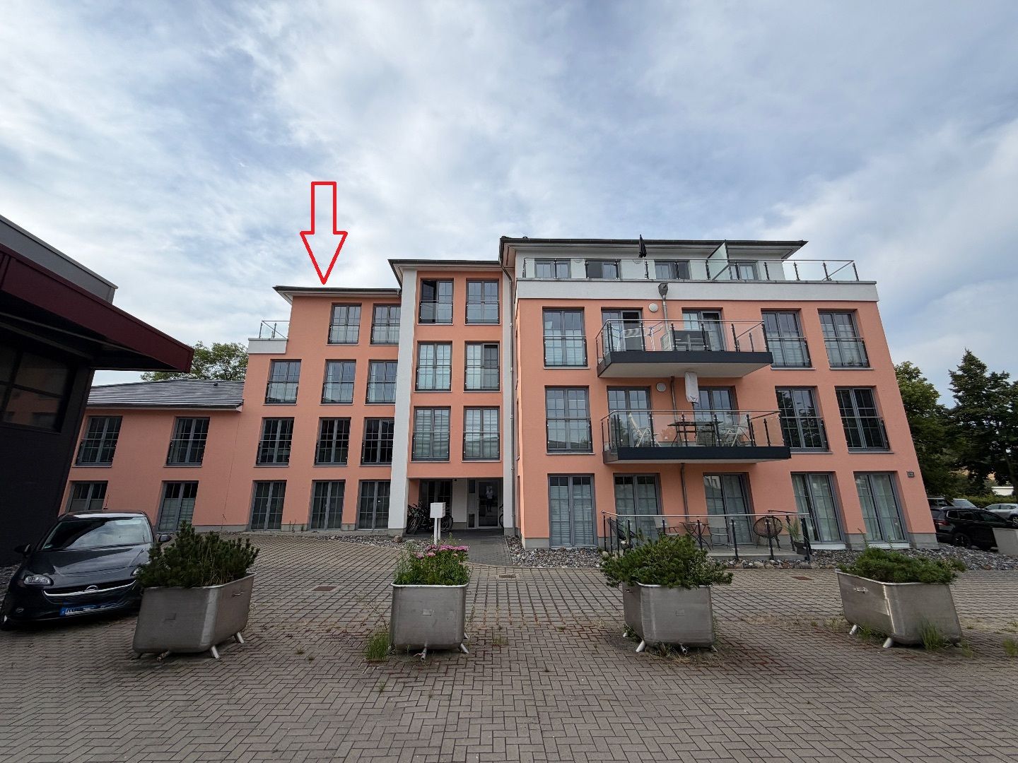 Eingang zum Haus 1